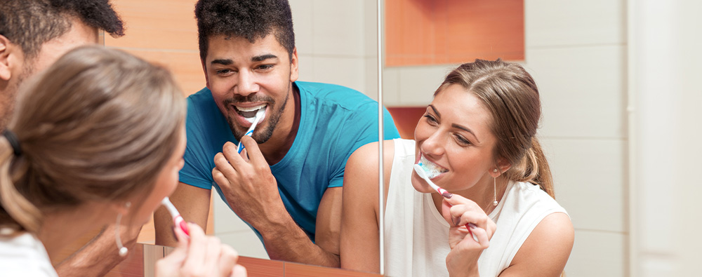 10 Causes of Bleeding Gums
